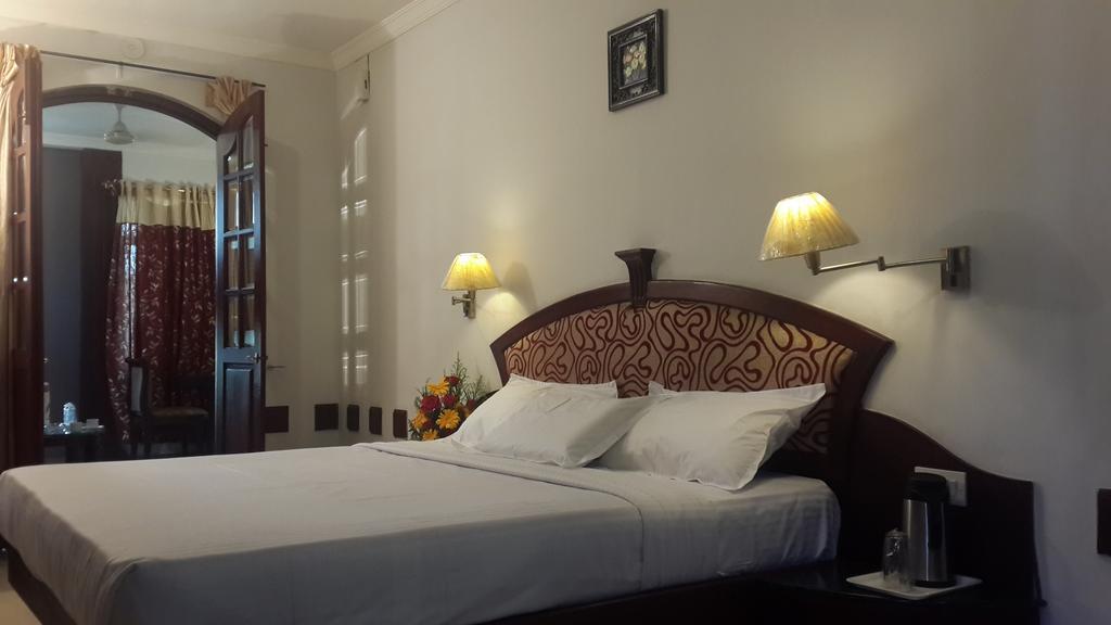 Hotel Planet Mount Chennai Luaran gambar